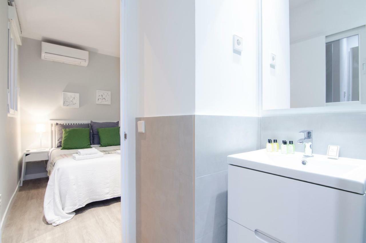 Sandoval, 13 Apartment Madrid Exterior photo